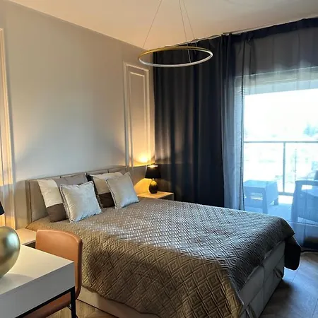 Eak Apartments-nadmotlawie غدانسك