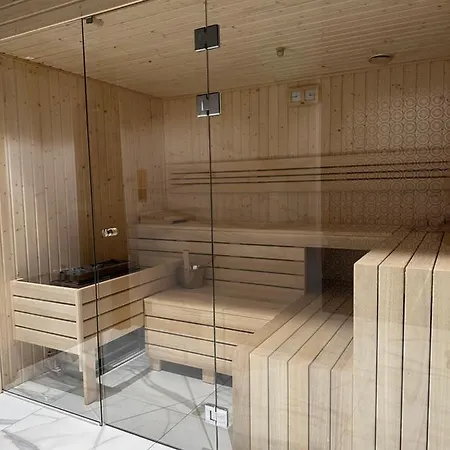 Eak Apartments-nadmotlawie *