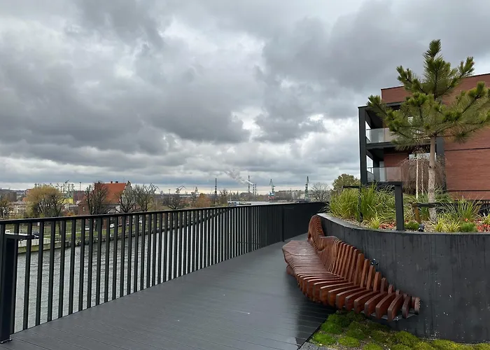 Eak Apartments-nadmotlawie