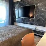 Eak Apartments-nadmotlawie *