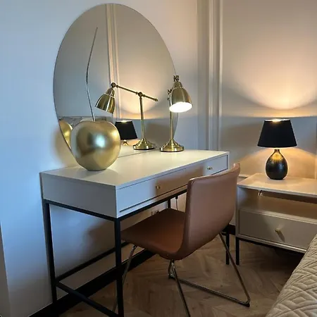 Eak Apartments-nadmotlawie Appartement *